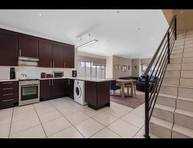3 BEDROOM PROPERTY TO RENT IN CRAIGHALL PARK